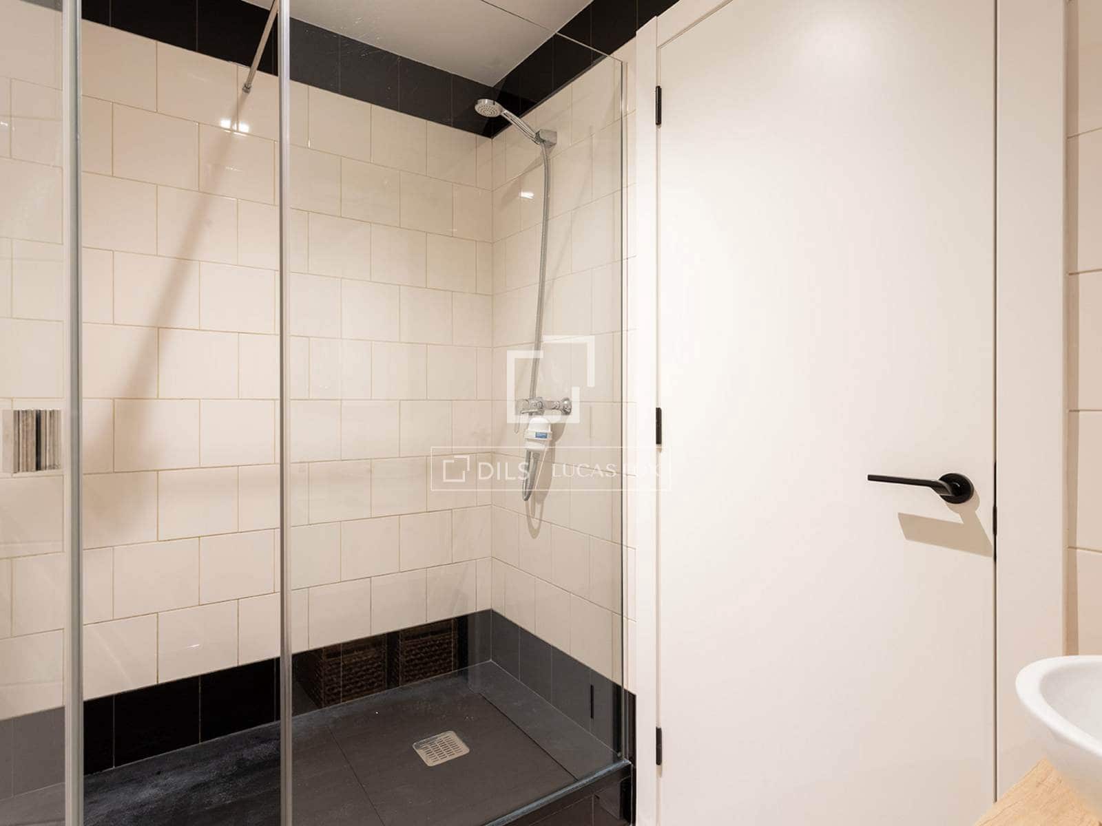 2 soverom Leilighet til salgs i Barcelona by - € 412 000 (Ref: 9697753)