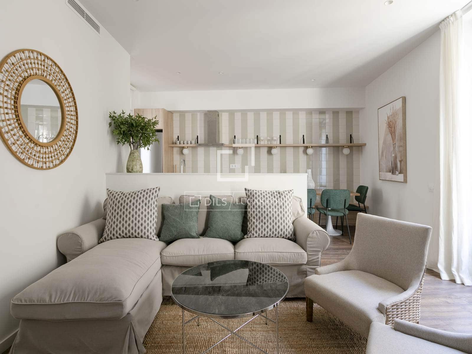 3 bedroom Apartment for sale in Barcelona city - € 535,000 (Ref: 9697754)