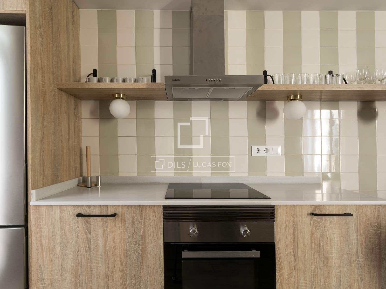 3 bedroom Apartment for sale in Barcelona city - € 535,000 (Ref: 9697754)