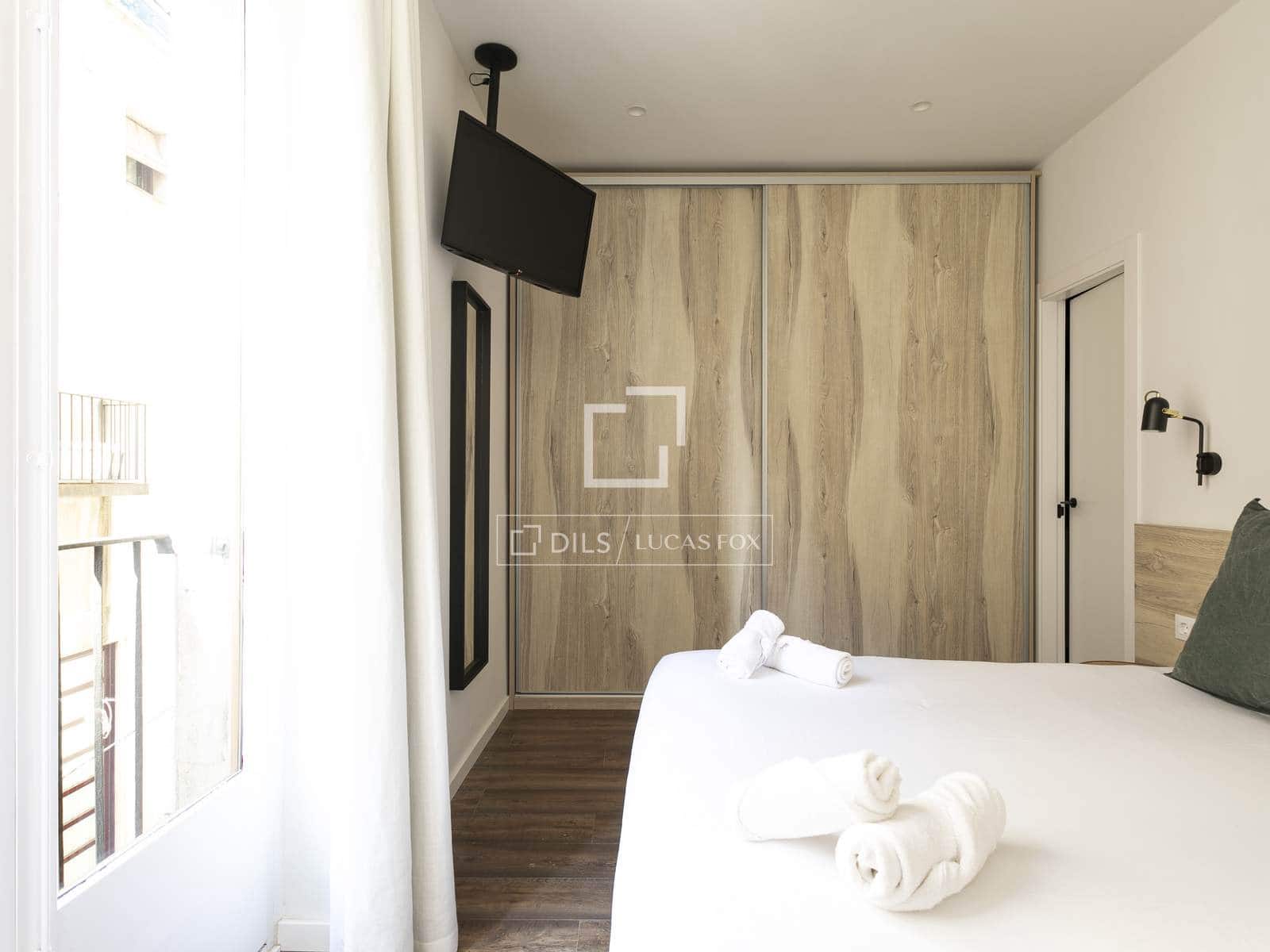 3 bedroom Apartment for sale in Barcelona city - € 535,000 (Ref: 9697754)