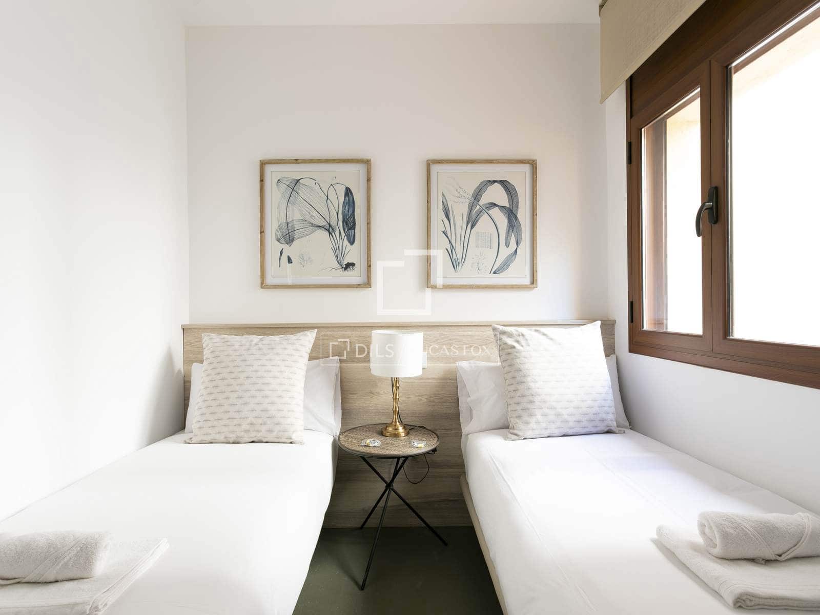 2 bedroom Apartment for sale in Barcelona city - € 499,000 (Ref: 9697755)