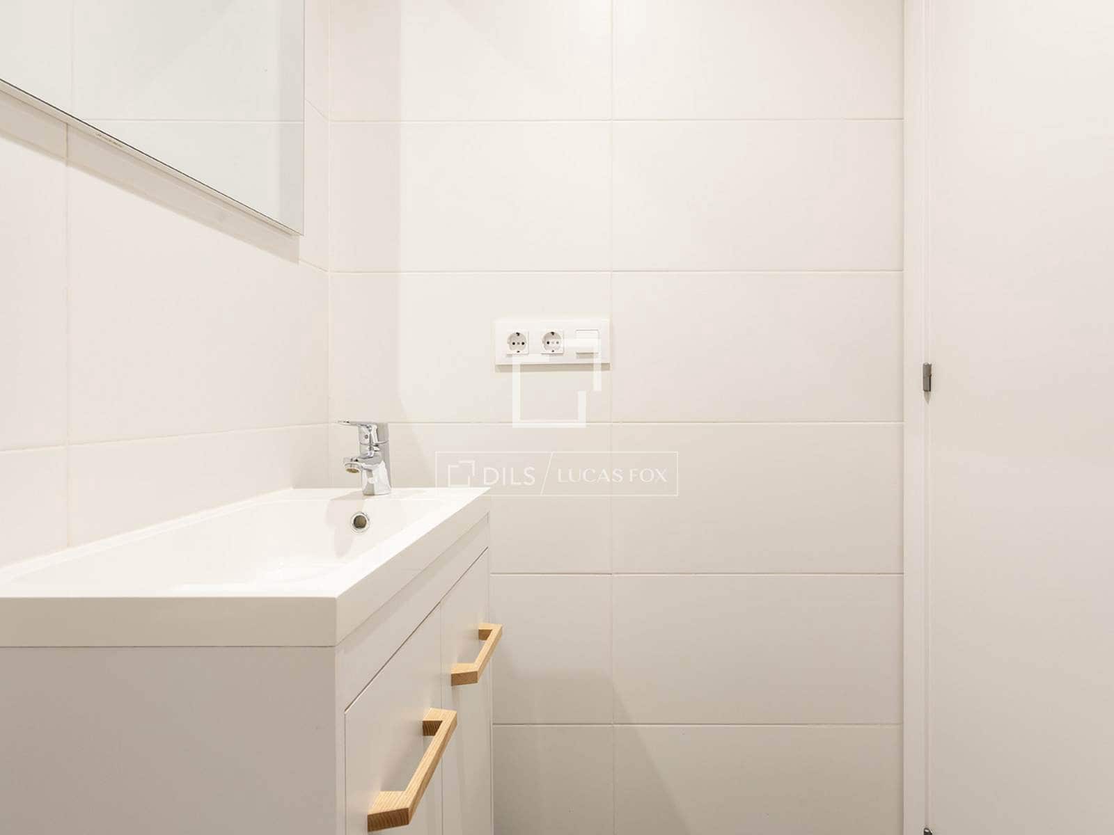 2 slaapkamer Appartement te koop in Barcelona stad - € 499.000 (Ref: 9697755)