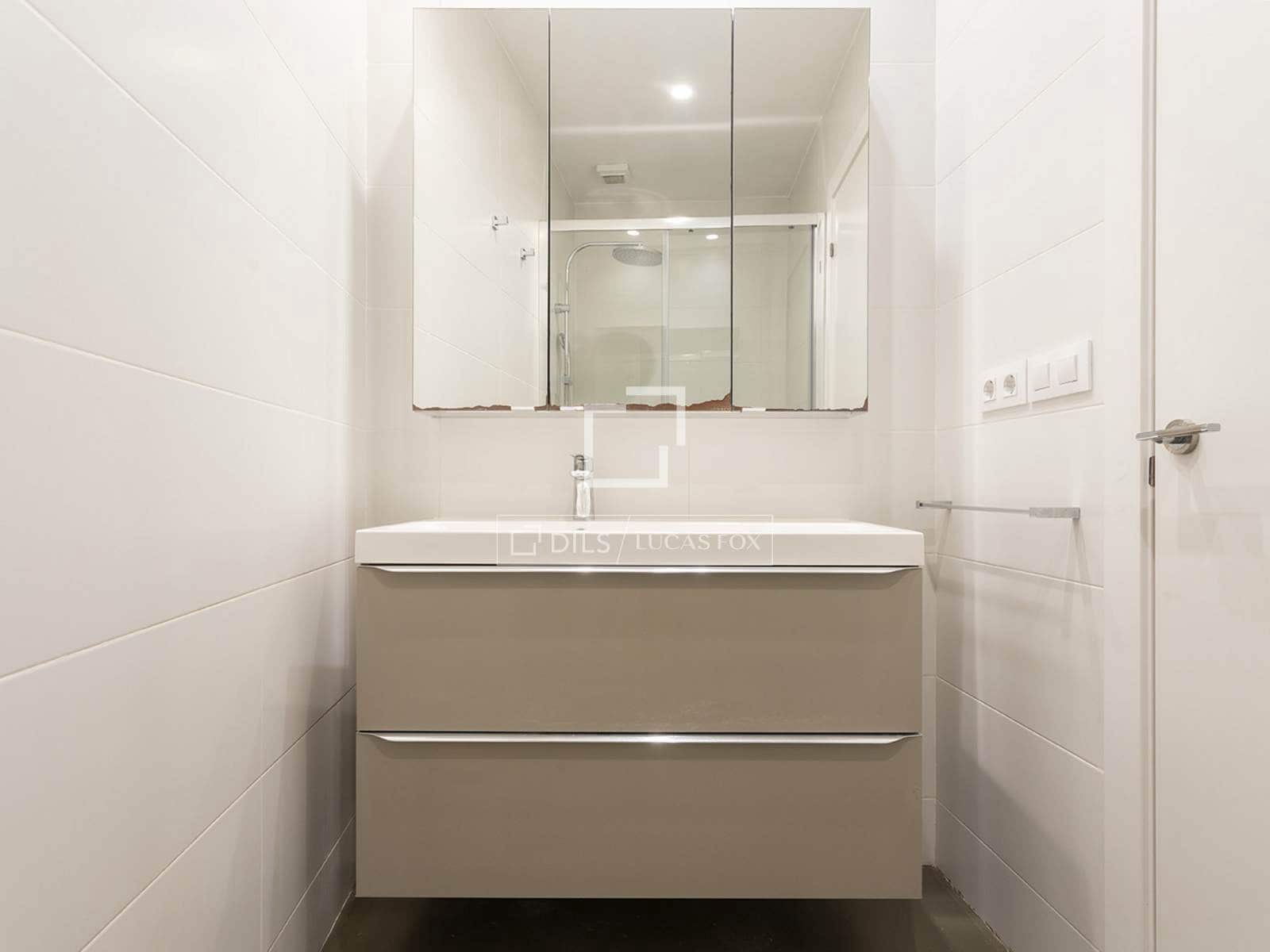 2 slaapkamer Appartement te koop in Barcelona stad - € 499.000 (Ref: 9697755)