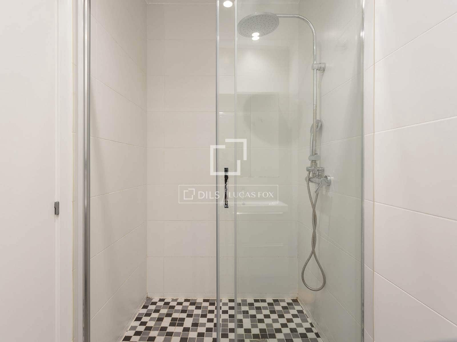 2 slaapkamer Appartement te koop in Barcelona stad - € 499.000 (Ref: 9697755)