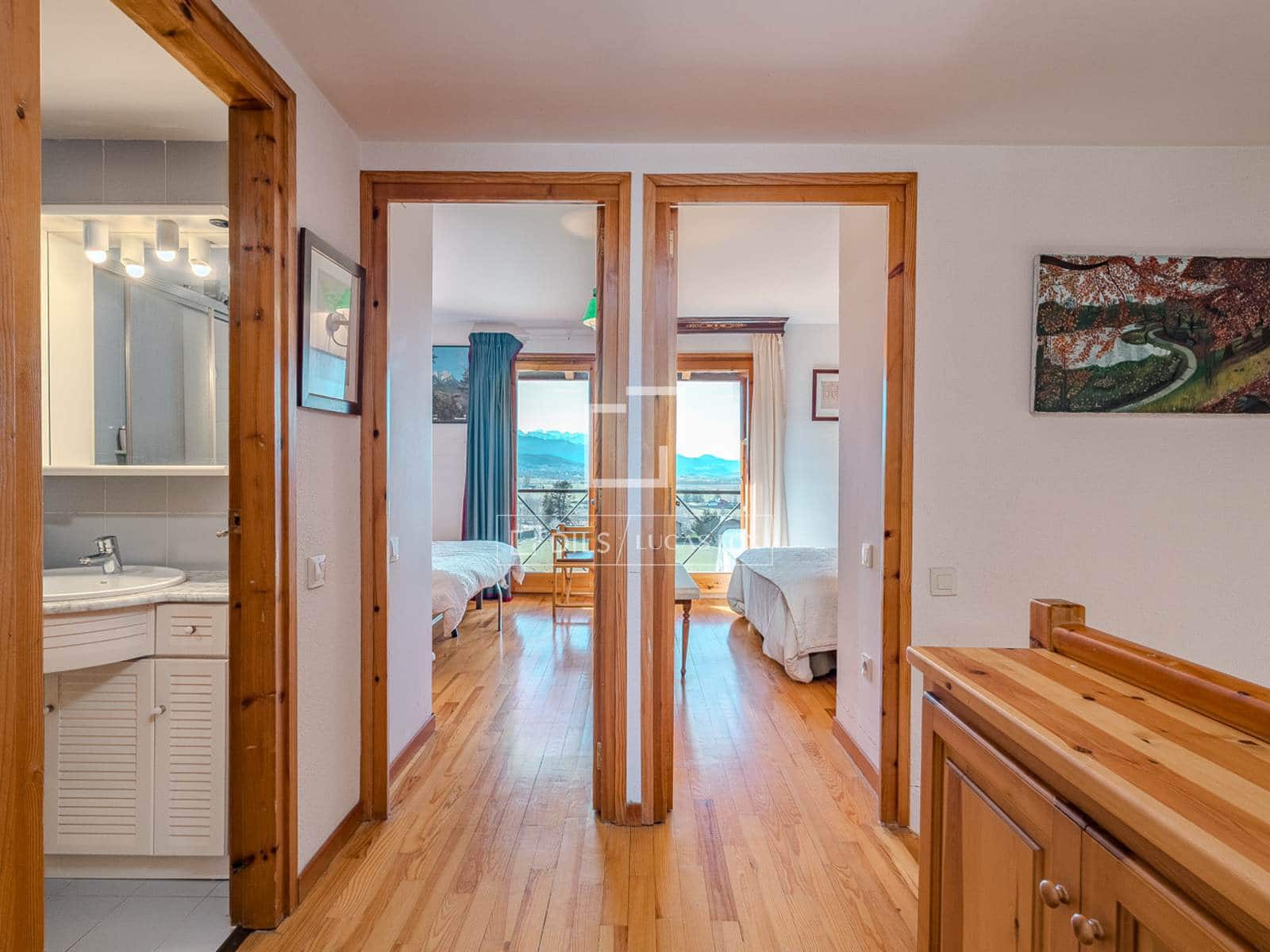 4 bedroom Villa for sale in Fontanals de Cerdanya - € 495,000 (Ref: 9697821)