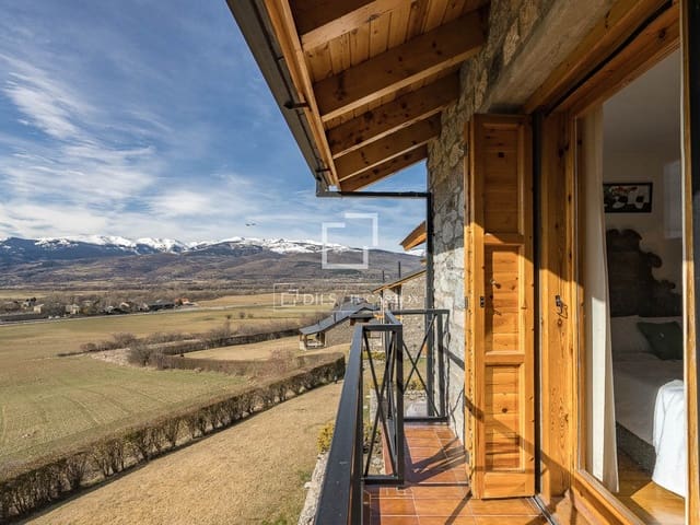 Chalet de 4 habitaciones en Fontanals de Cerdanya en venta - 495.000 € (Ref: 9697821)