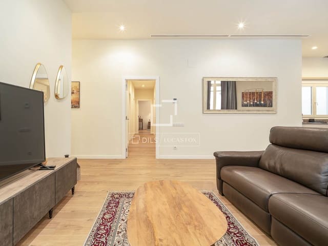 Apartamento de 4 habitaciones en Barcelona ciudad en venta - 1.050.000 € (Ref: 9697823)