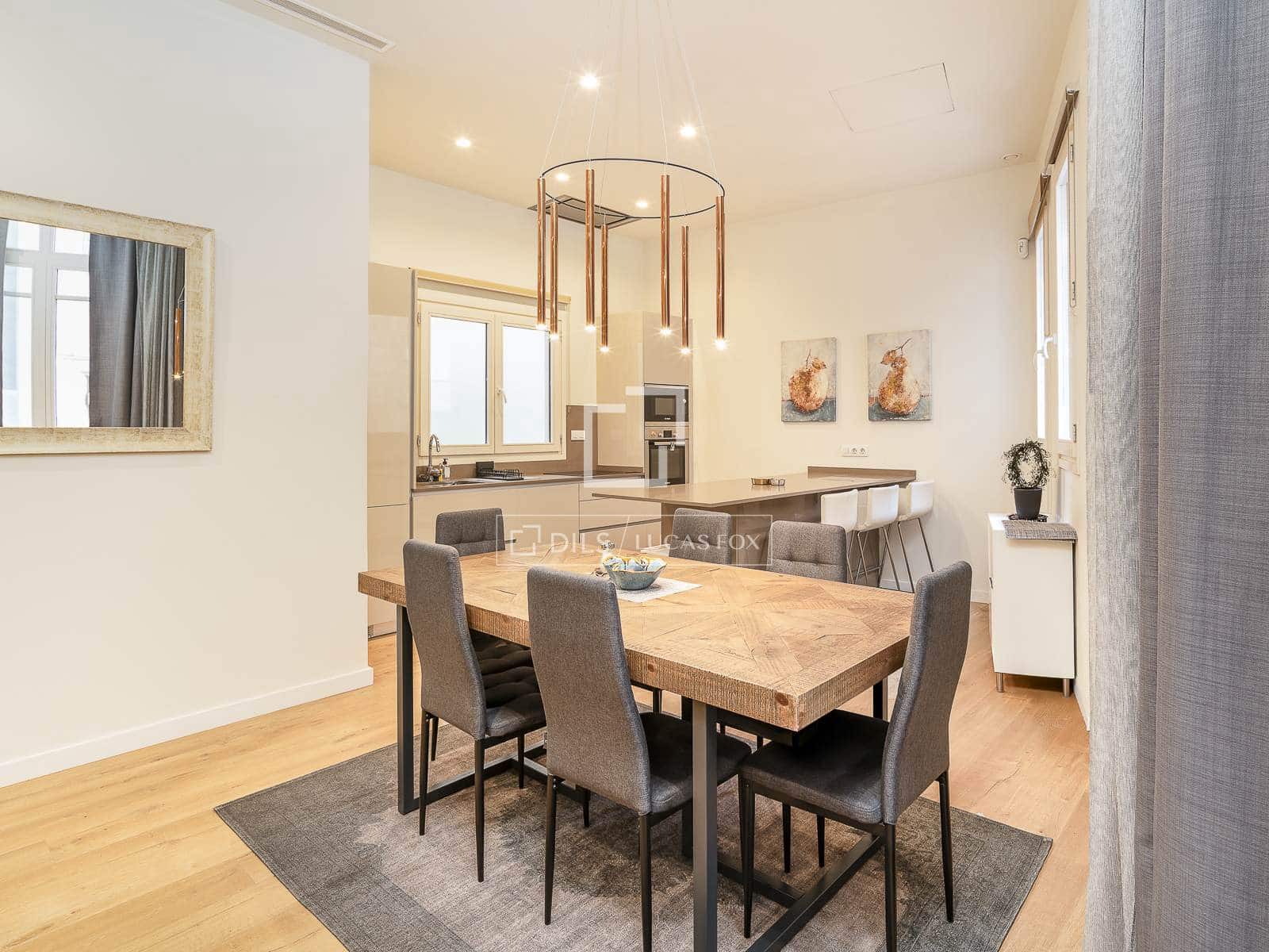 Apartamento de 4 habitaciones en Barcelona ciudad en venta - 1.050.000 € (Ref: 9697823)