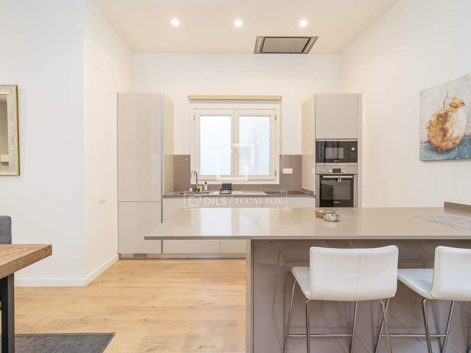 Apartamento de 4 habitaciones en Barcelona ciudad en venta - 1.050.000 € (Ref: 9697823)
