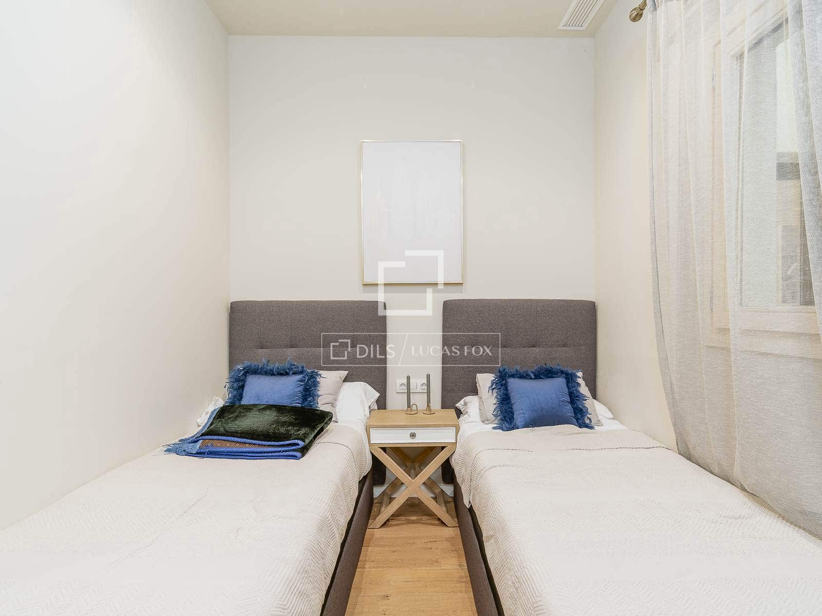 Apartamento de 4 habitaciones en Barcelona ciudad en venta - 1.050.000 € (Ref: 9697823)