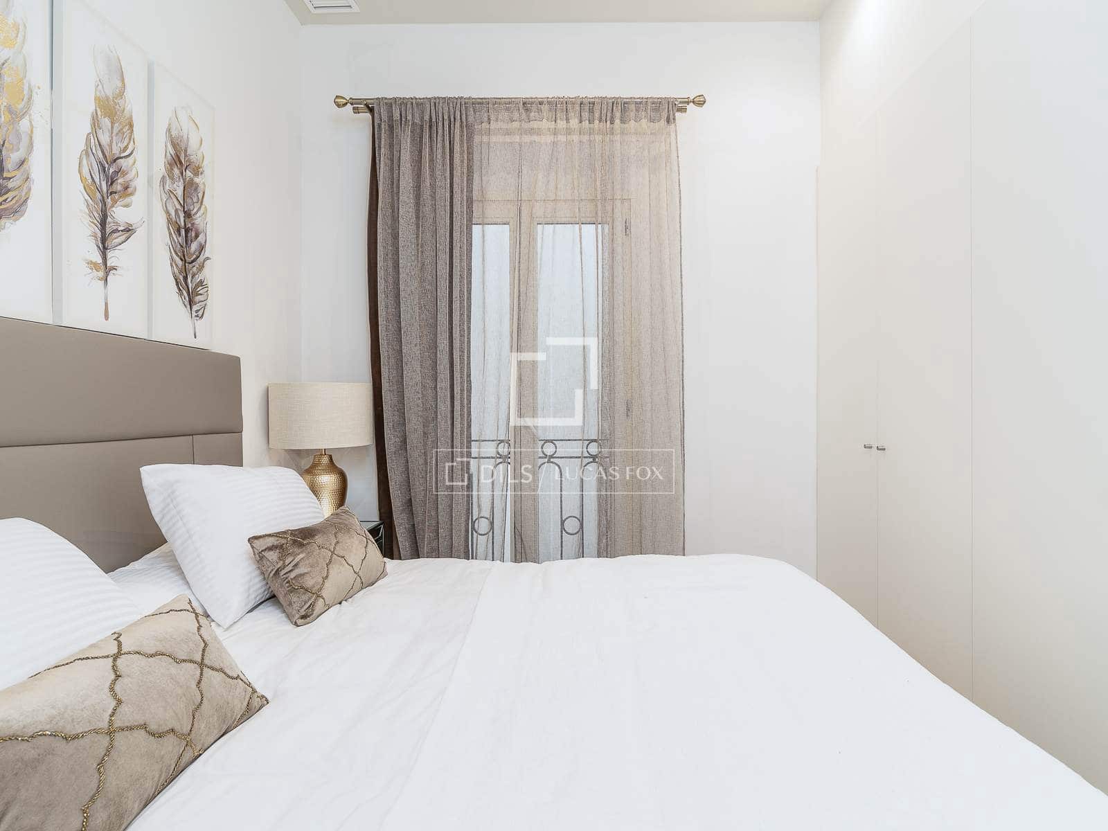 Apartamento de 4 habitaciones en Barcelona ciudad en venta - 1.050.000 € (Ref: 9697823)