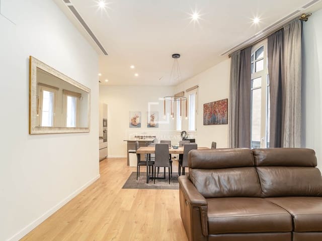 Apartamento de 4 habitaciones en Barcelona ciudad en venta - 1.050.000 € (Ref: 9697823)