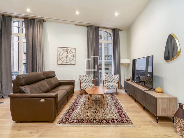 Apartamento de 4 habitaciones en Barcelona ciudad en venta - 1.050.000 € (Ref: 9697823)