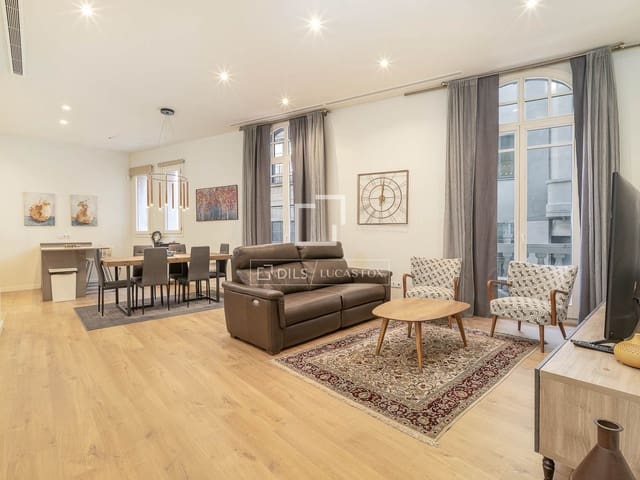 Apartamento de 4 habitaciones en Barcelona ciudad en venta - 1.050.000 € (Ref: 9697823)