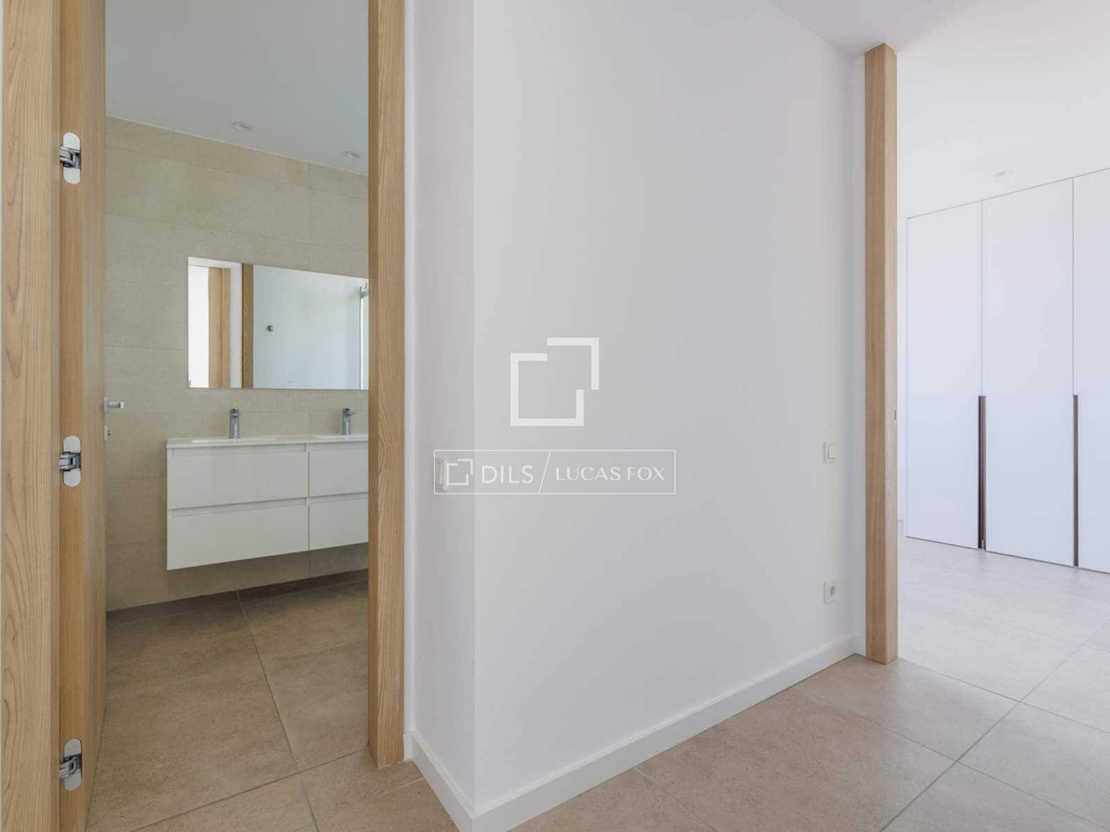 4 bedroom Penthouse for rent in Pozuelo de Alarcon with pool garage - € 6,200 (Ref: 9697893)