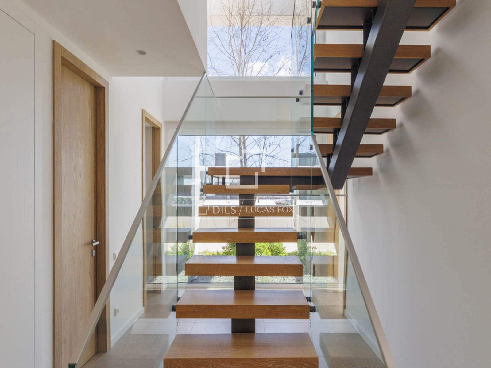 4 bedroom Penthouse for rent in Pozuelo de Alarcon with pool garage - € 6,200 (Ref: 9697893)