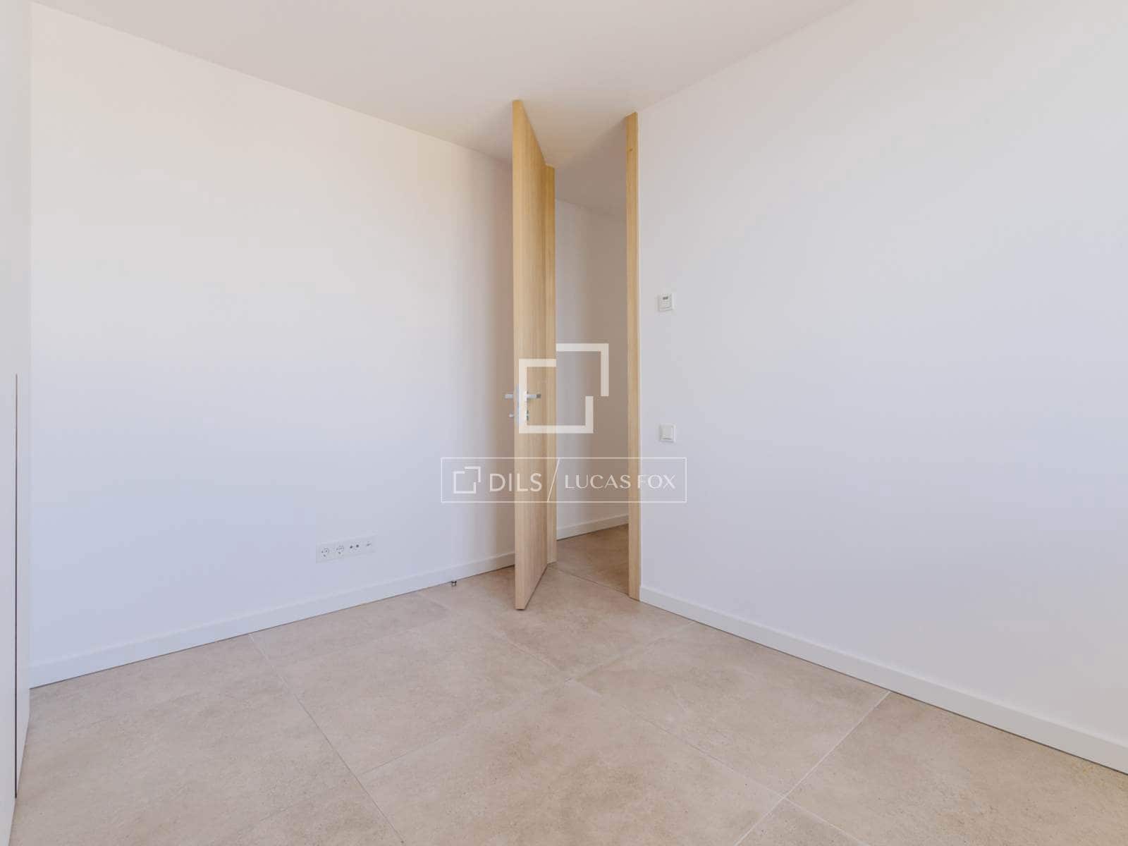 4 bedroom Penthouse for rent in Pozuelo de Alarcon with pool garage - € 6,200 (Ref: 9697893)