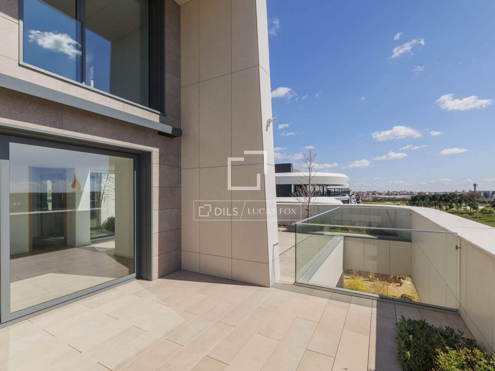 4 bedroom Penthouse for rent in Pozuelo de Alarcon with pool garage - € 6,200 (Ref: 9697893)