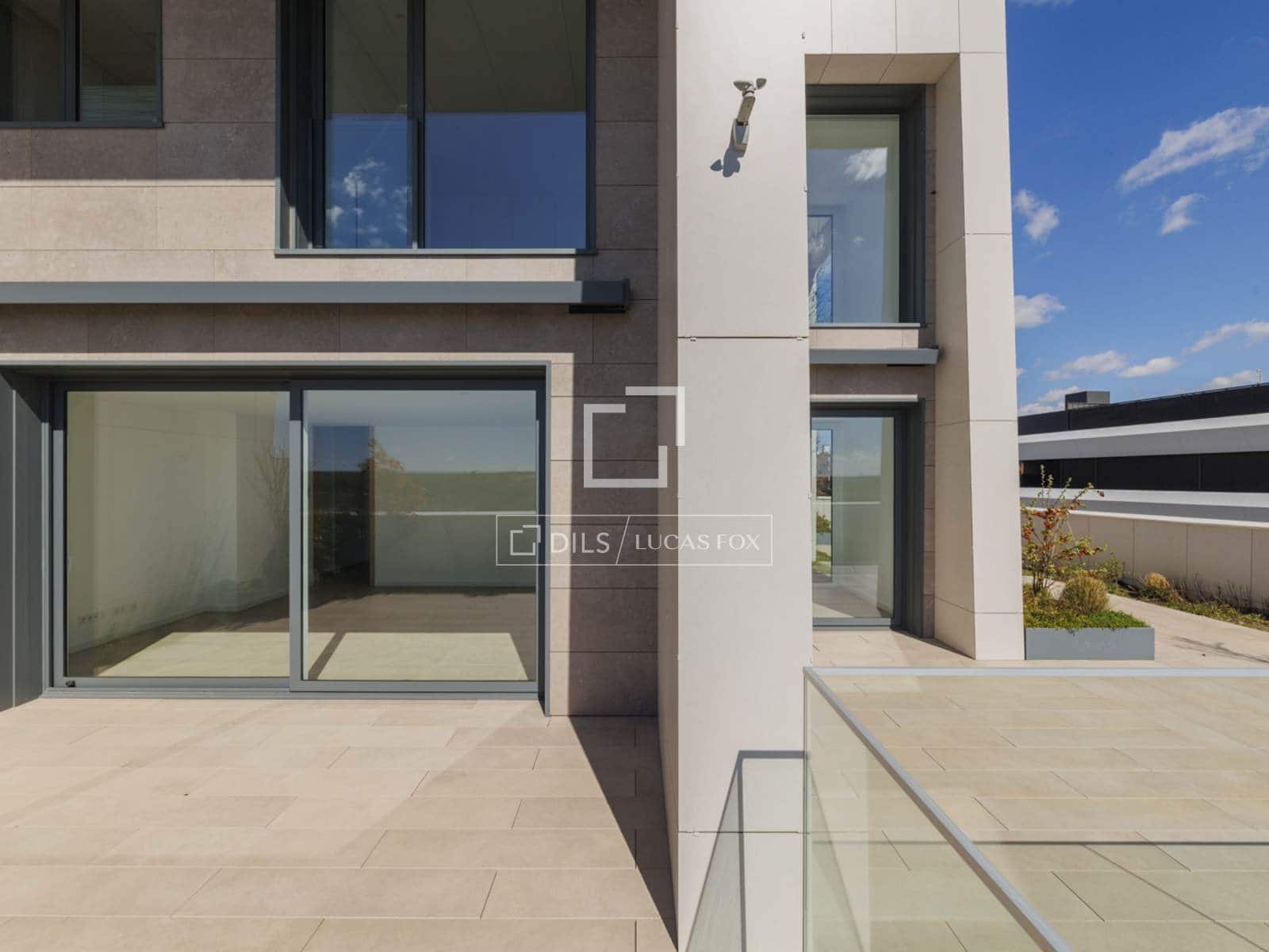 4 bedroom Penthouse for rent in Pozuelo de Alarcon with pool garage - € 6,200 (Ref: 9697893)