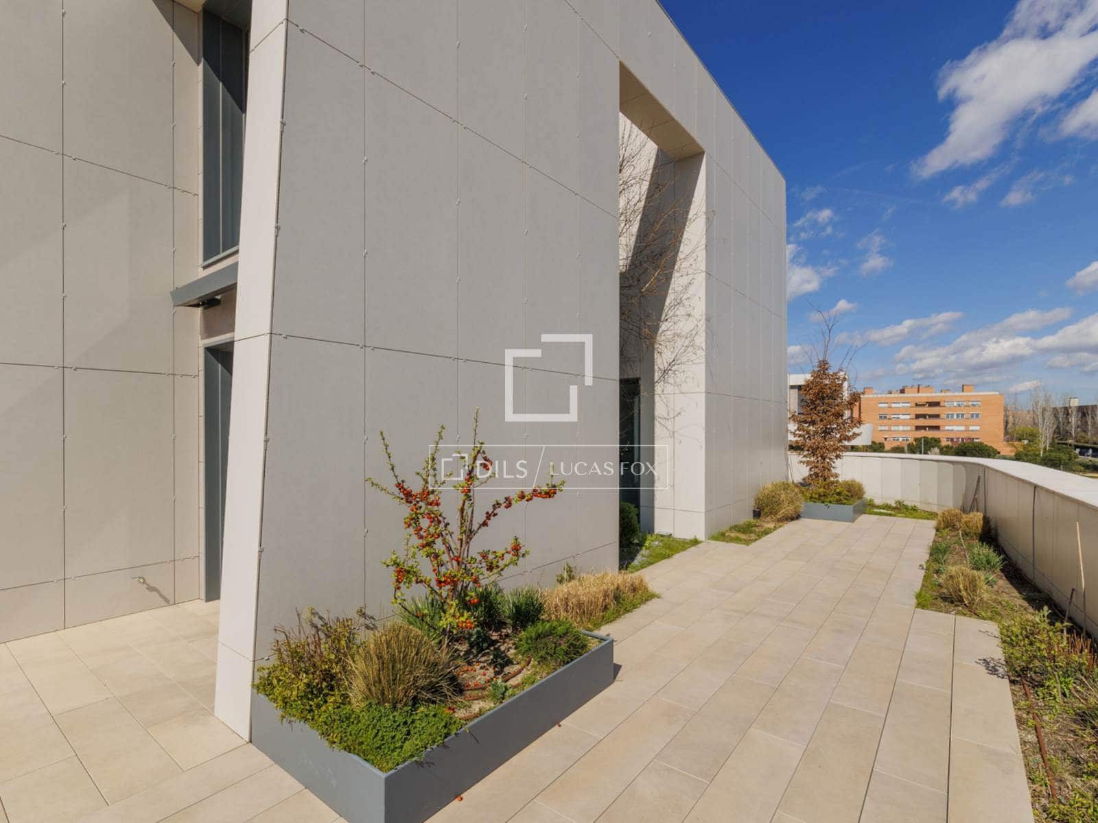 4 bedroom Penthouse for rent in Pozuelo de Alarcon with pool garage - € 6,200 (Ref: 9697893)