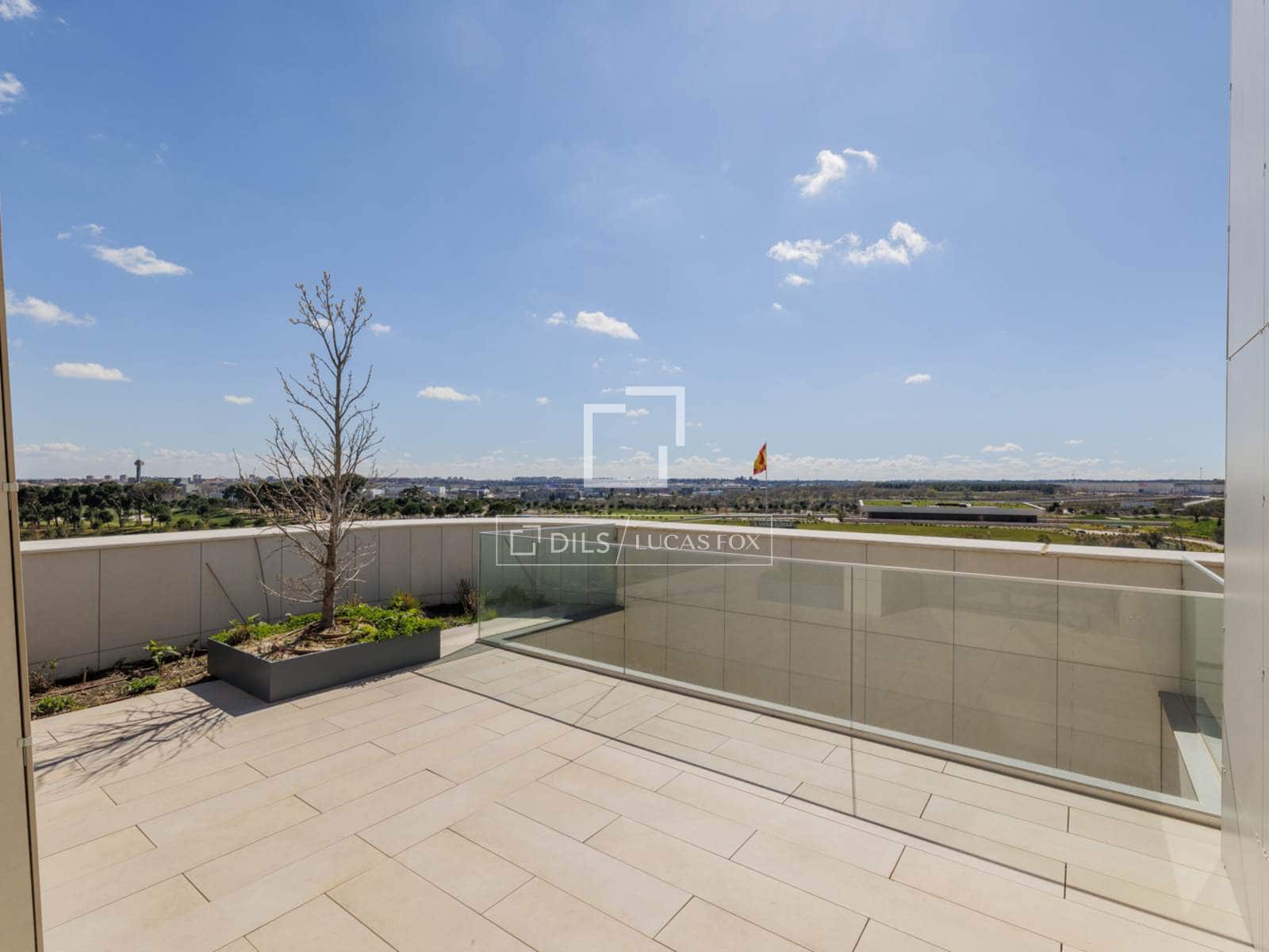 4 bedroom Penthouse for rent in Pozuelo de Alarcon with pool garage - € 6,200 (Ref: 9697893)