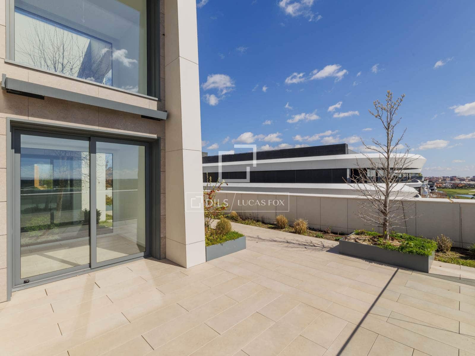 4 bedroom Penthouse for rent in Pozuelo de Alarcon with pool garage - € 6,200 (Ref: 9697893)