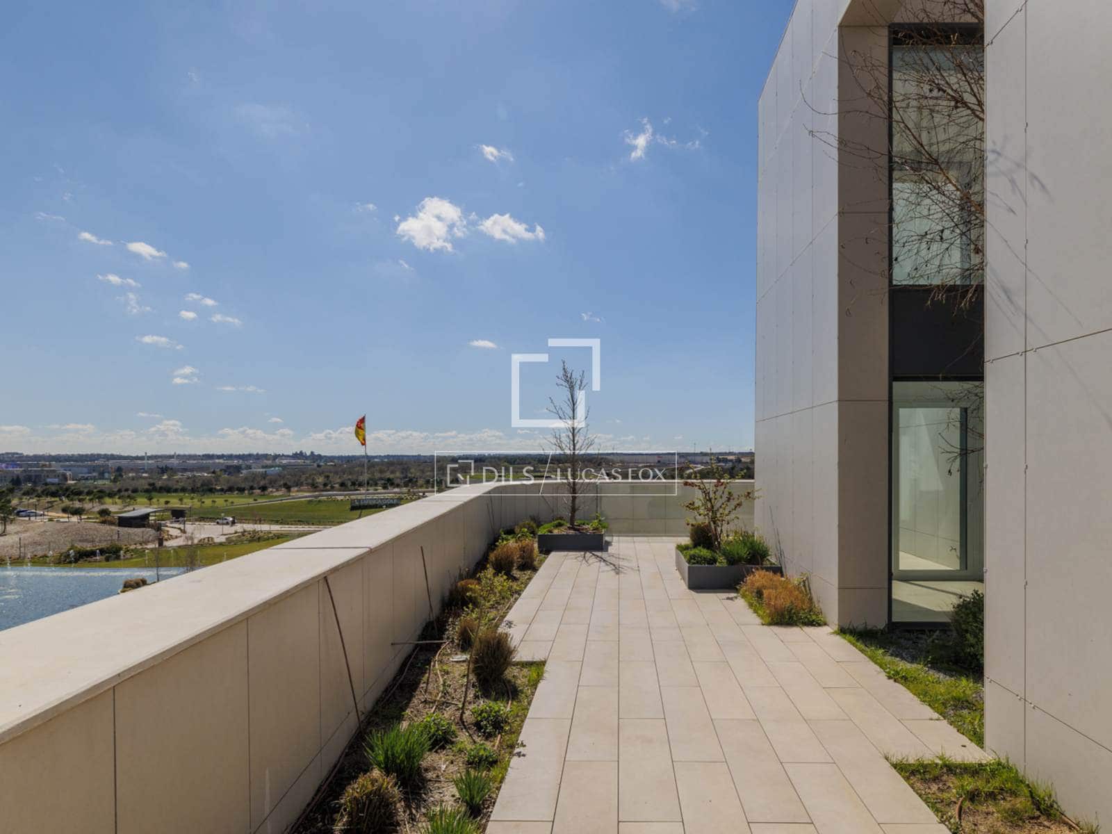 4 bedroom Penthouse for rent in Pozuelo de Alarcon with pool garage - € 6,200 (Ref: 9697893)