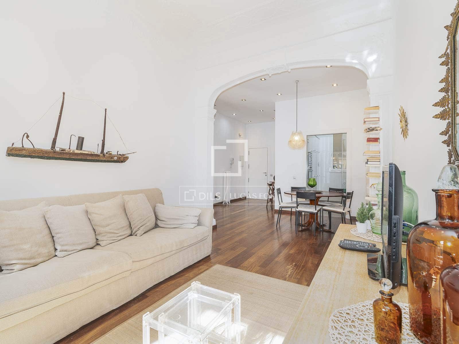 2 bedroom Apartment for sale in Barcelona city - € 795,000 (Ref: 9699230)