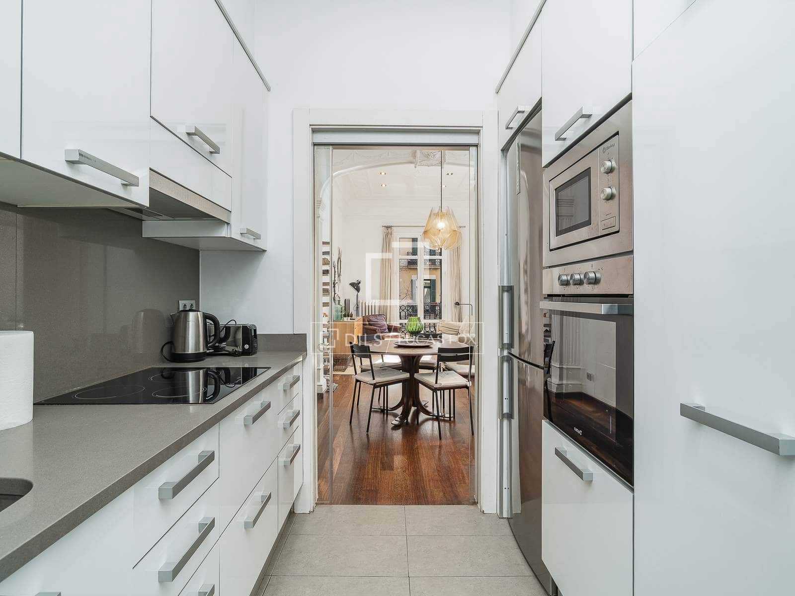 2 bedroom Apartment for sale in Barcelona city - € 795,000 (Ref: 9699230)