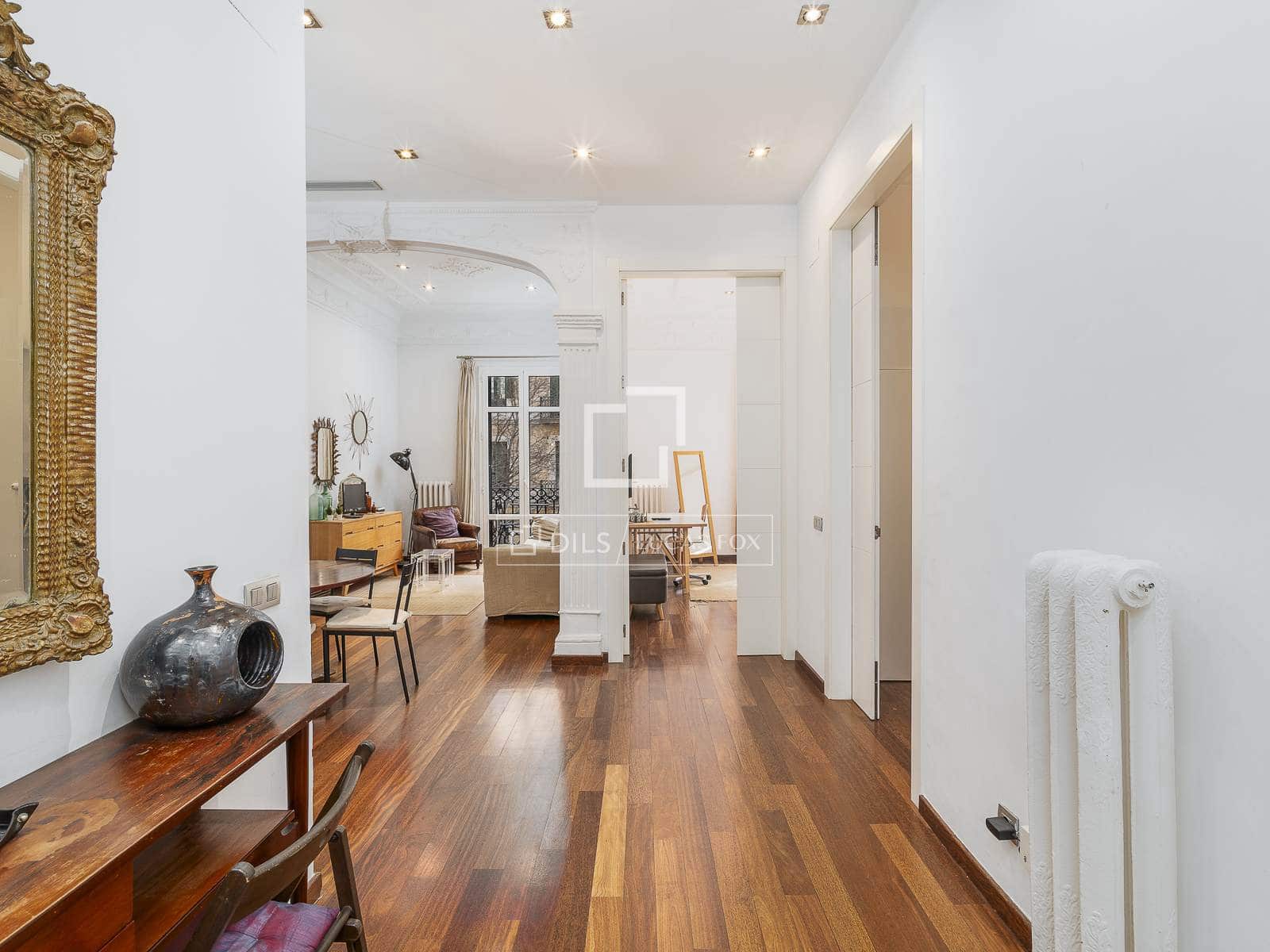 2 bedroom Apartment for sale in Barcelona city - € 795,000 (Ref: 9699230)