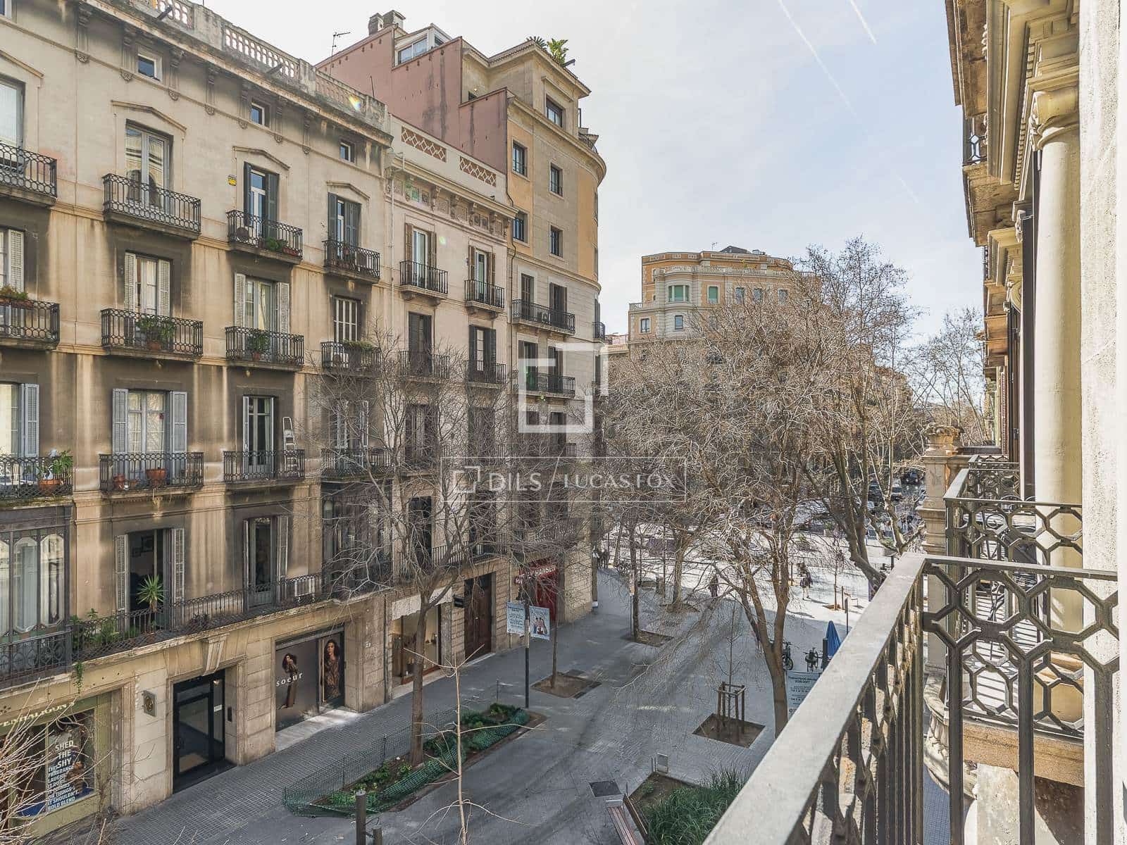 2 bedroom Apartment for sale in Barcelona city - € 795,000 (Ref: 9699230)