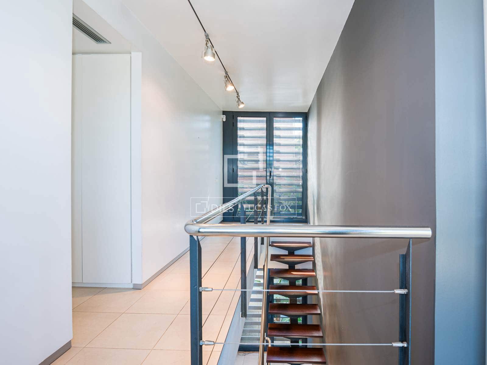 6 bedroom Villa for sale in Valldoreix with pool garage - € 1,950,000 (Ref: 9699231)