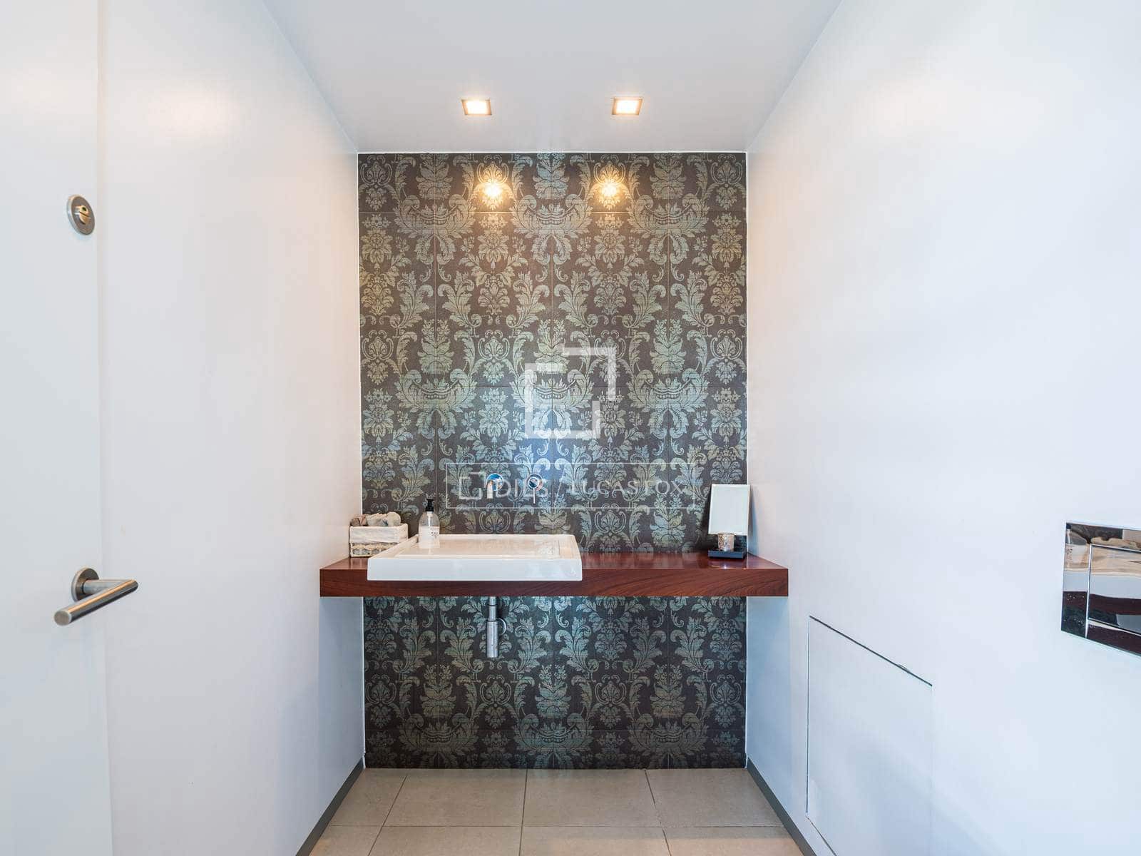 6 bedroom Villa for sale in Valldoreix with pool garage - € 1,950,000 (Ref: 9699231)