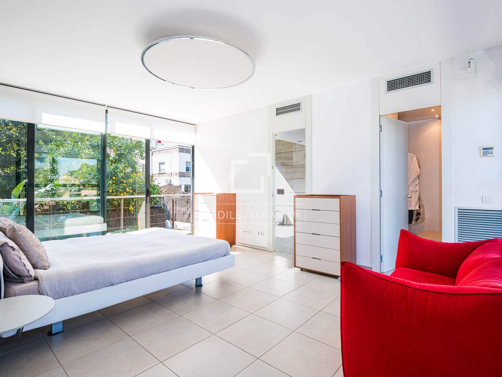 6 bedroom Villa for sale in Valldoreix with pool garage - € 1,950,000 (Ref: 9699231)