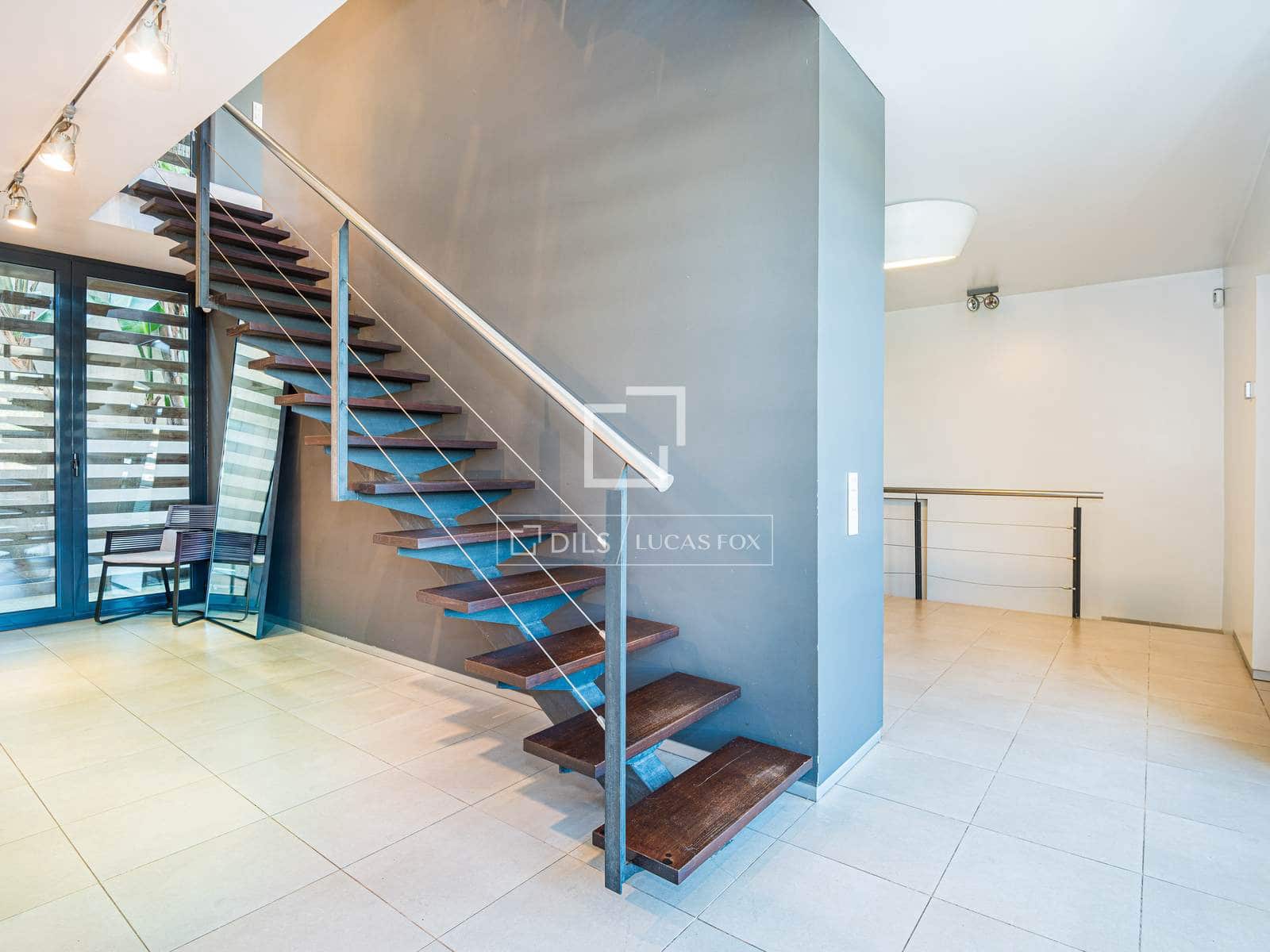 6 bedroom Villa for sale in Valldoreix with pool garage - € 1,950,000 (Ref: 9699231)