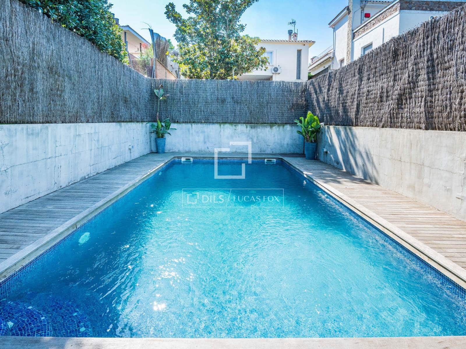 6 bedroom Villa for sale in Valldoreix with pool garage - € 1,950,000 (Ref: 9699231)