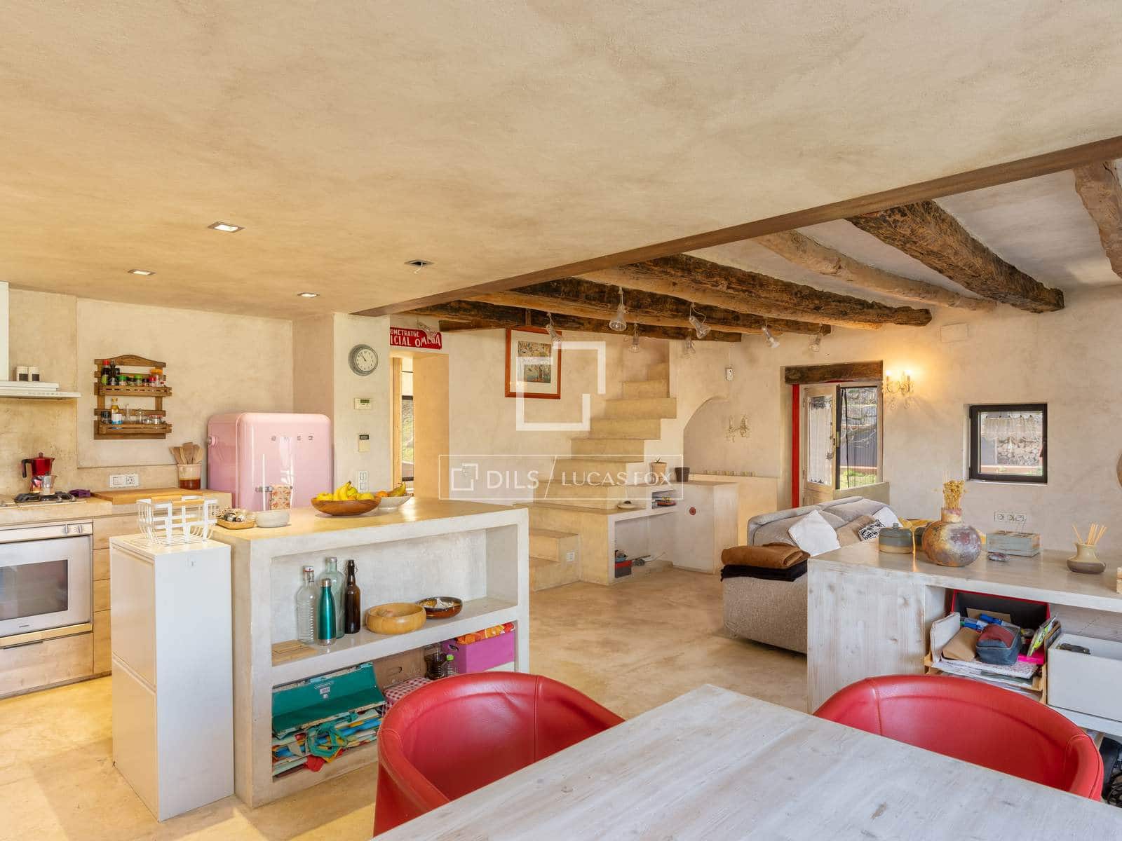 8 bedroom Finca/Country House for sale in Orfes with pool - € 2,200,000 (Ref: 9699676)