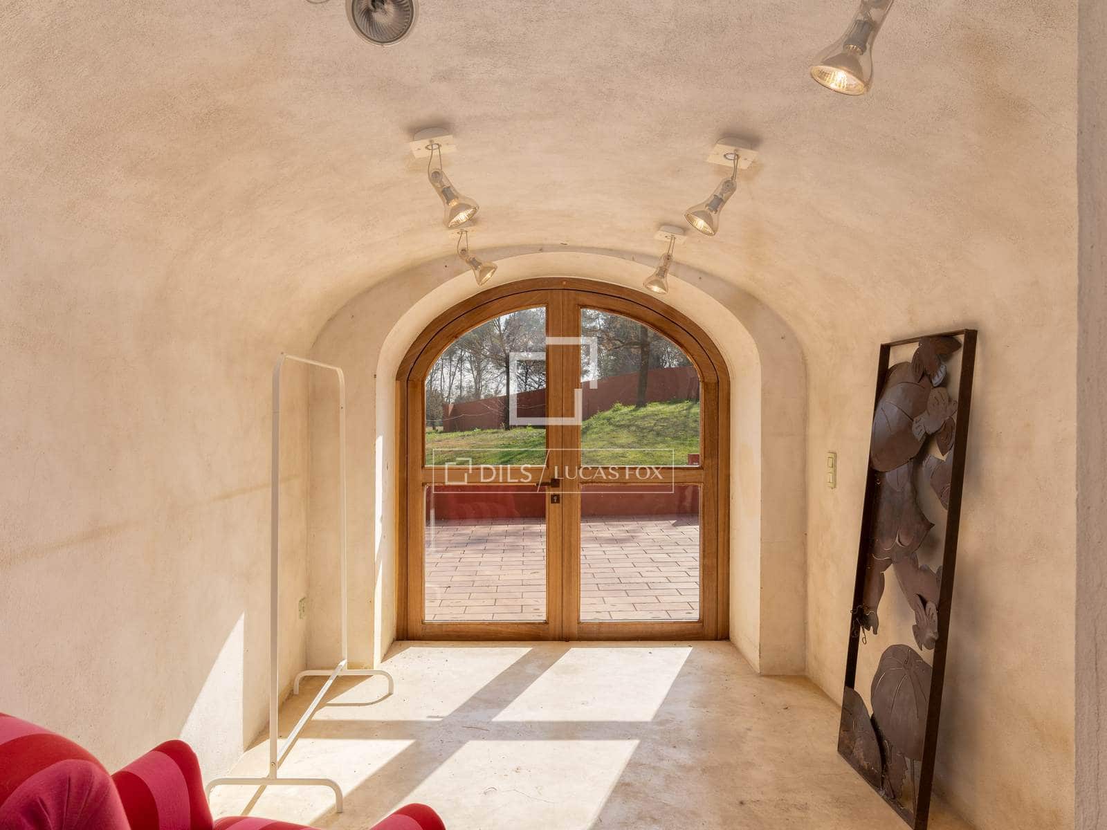 8 bedroom Finca/Country House for sale in Orfes with pool - € 2,200,000 (Ref: 9699676)