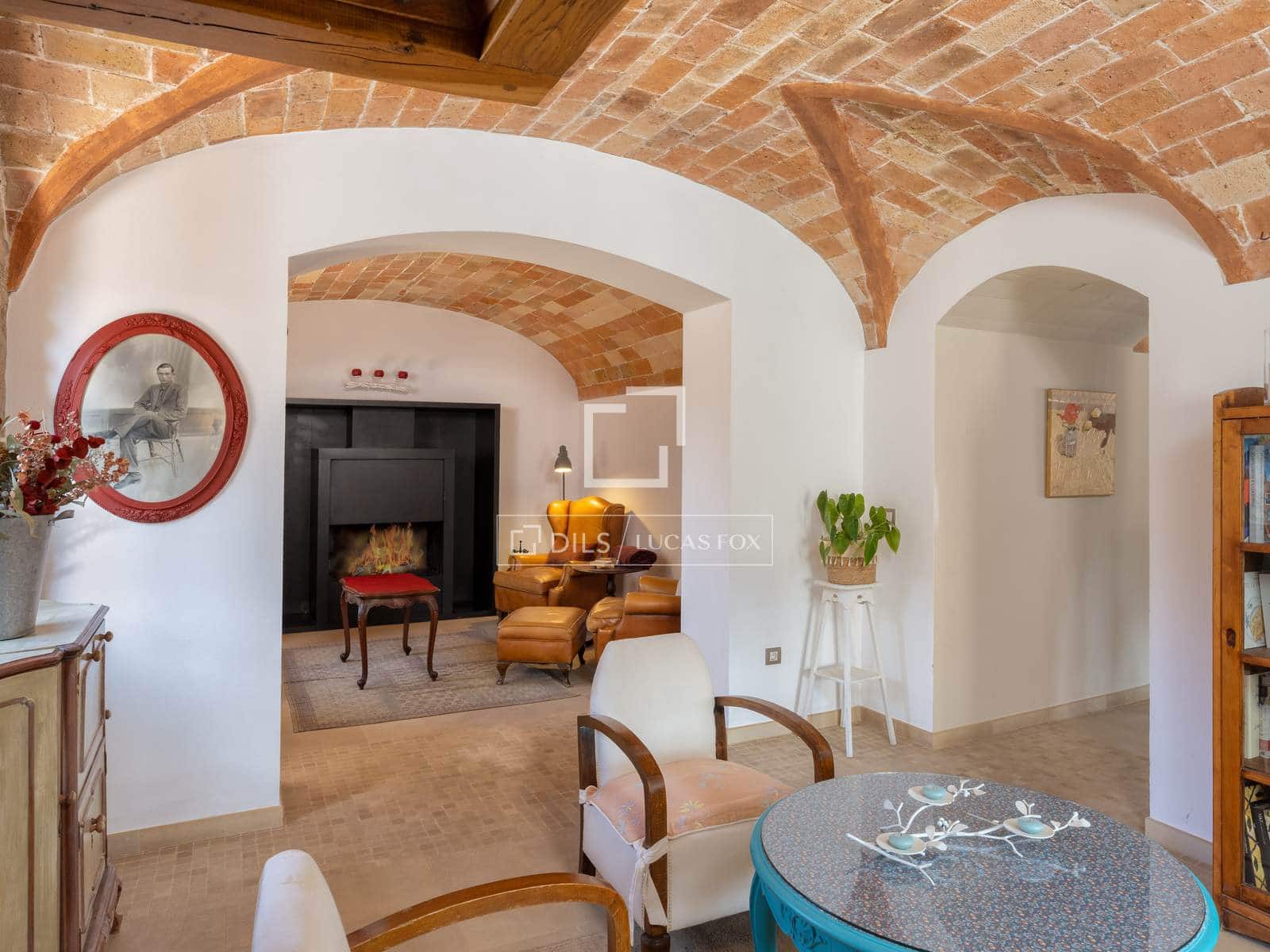 8 bedroom Finca/Country House for sale in Orfes with pool - € 2,200,000 (Ref: 9699676)