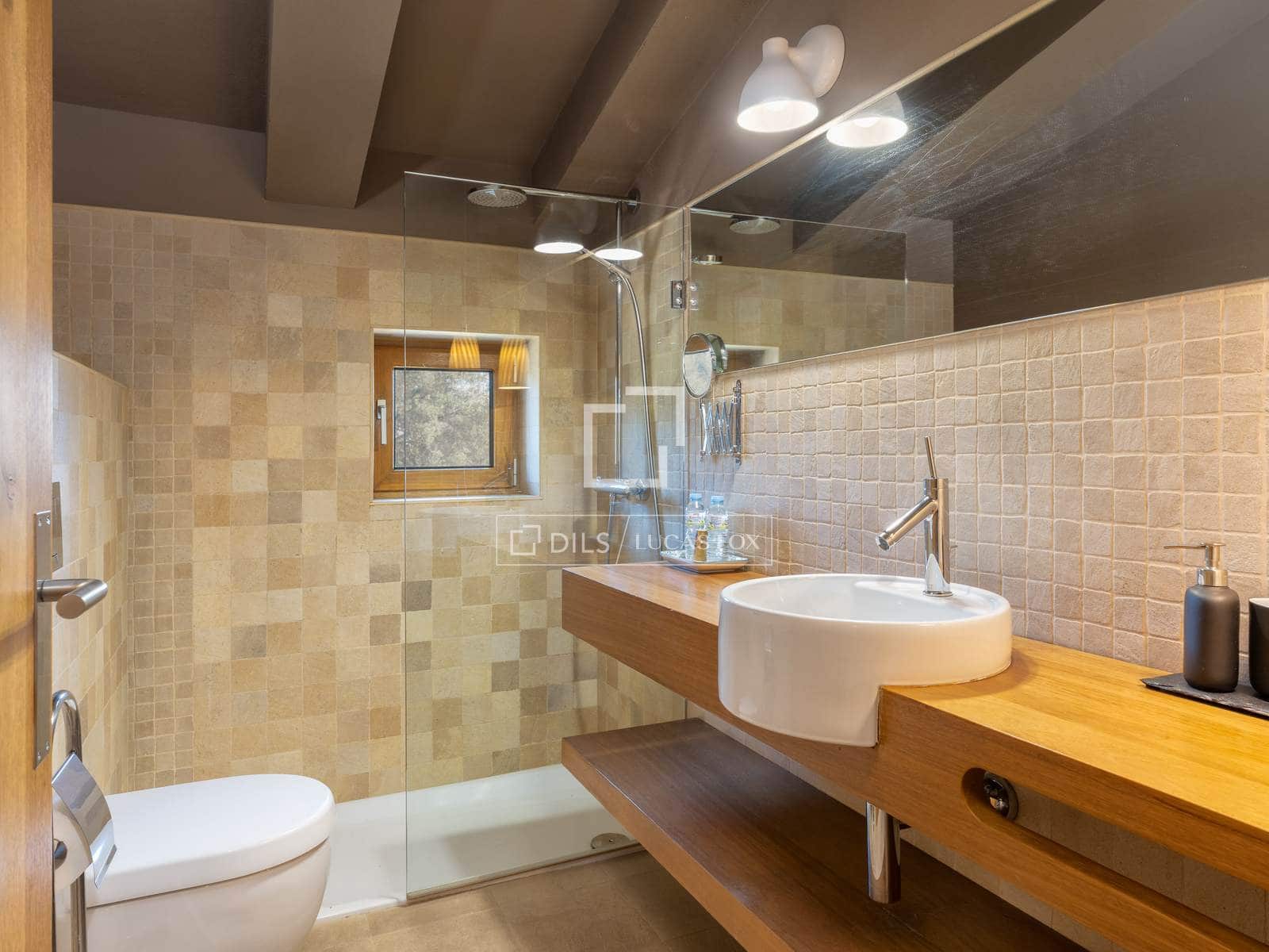 8 bedroom Finca/Country House for sale in Orfes with pool - € 2,200,000 (Ref: 9699676)