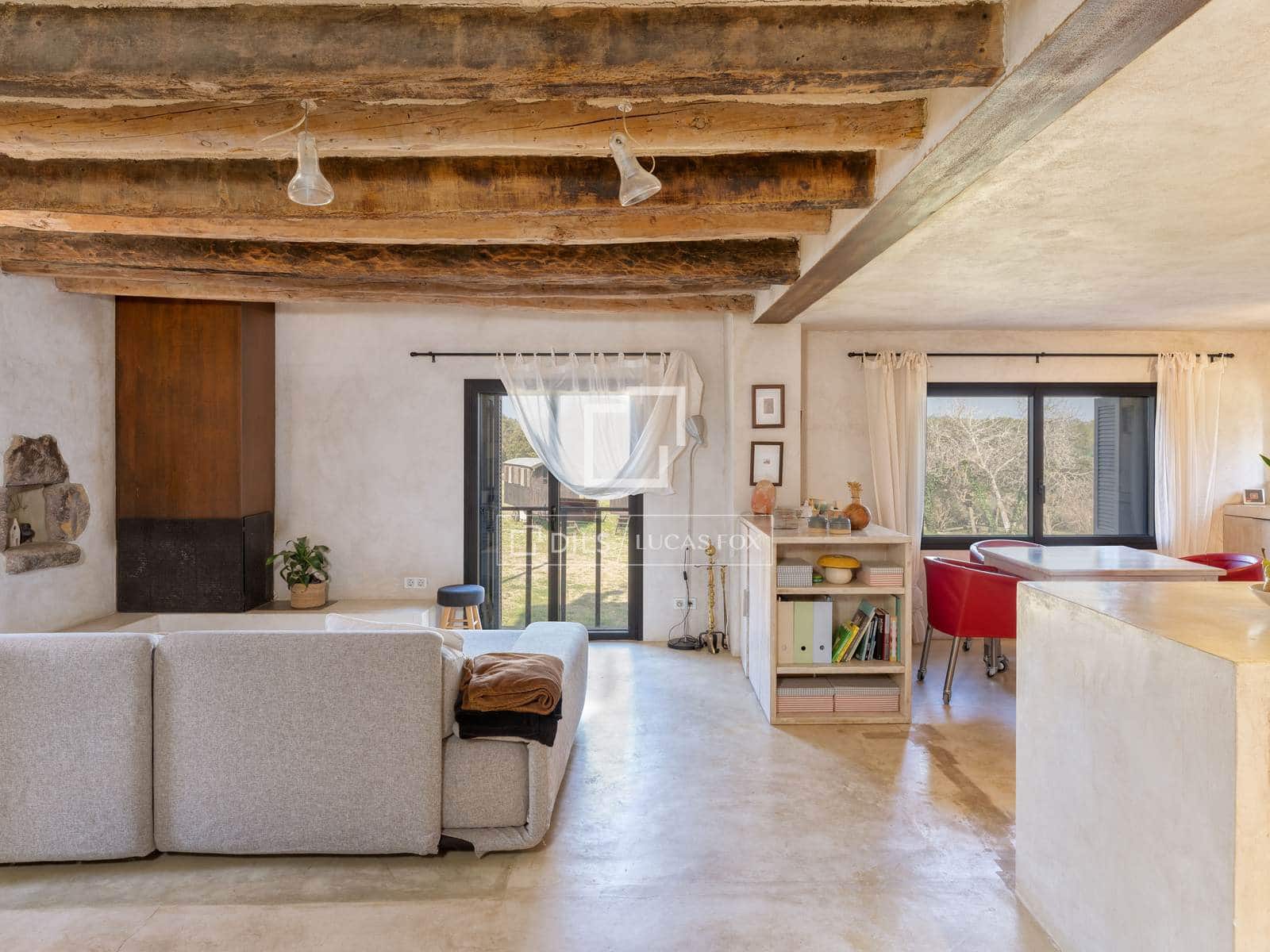 8 bedroom Finca/Country House for sale in Orfes with pool - € 2,200,000 (Ref: 9699676)