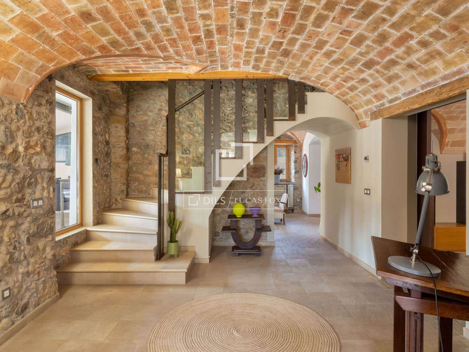 8 bedroom Finca/Country House for sale in Orfes with pool - € 2,200,000 (Ref: 9699676)