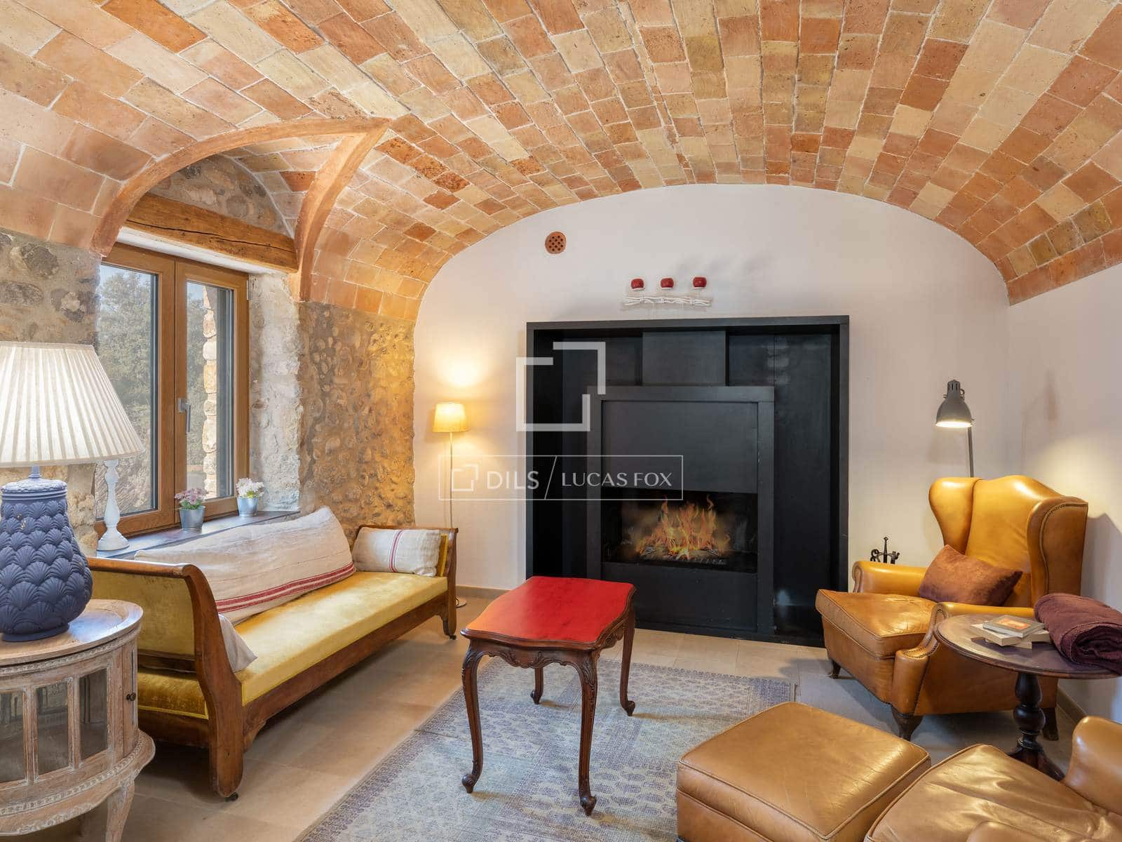 8 bedroom Finca/Country House for sale in Orfes with pool - € 2,200,000 (Ref: 9699676)