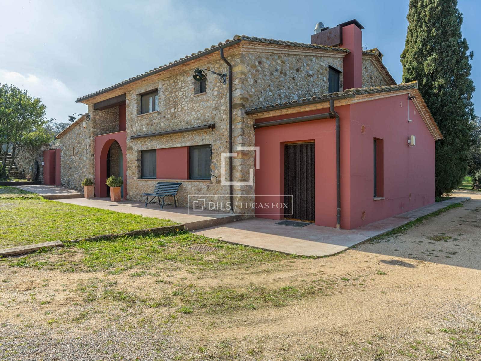 8 bedroom Finca/Country House for sale in Orfes with pool - € 2,200,000 (Ref: 9699676)