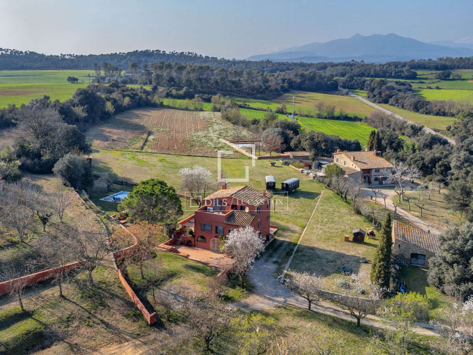 8 bedroom Finca/Country House for sale in Orfes with pool - € 2,200,000 (Ref: 9699676)