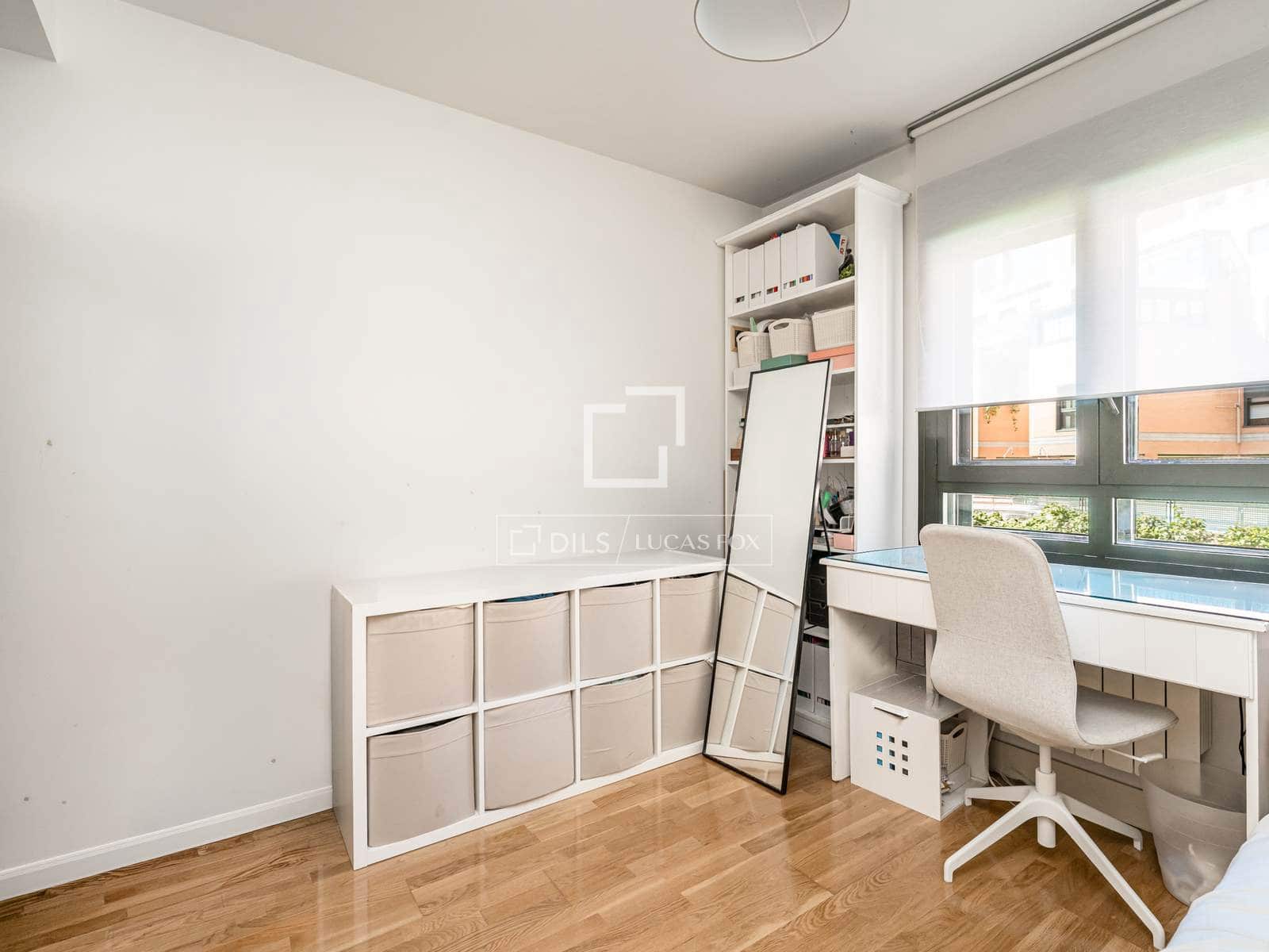 4 bedroom Apartment for sale in Madrid city with pool garage - € 1,089,000 (Ref: 9699677)