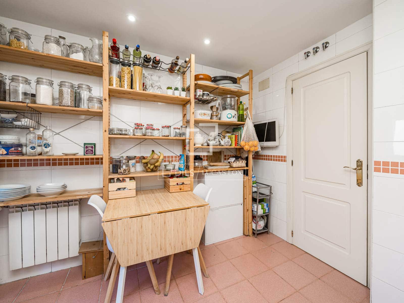 4 bedroom Apartment for sale in Madrid city with pool garage - € 1,089,000 (Ref: 9699677)