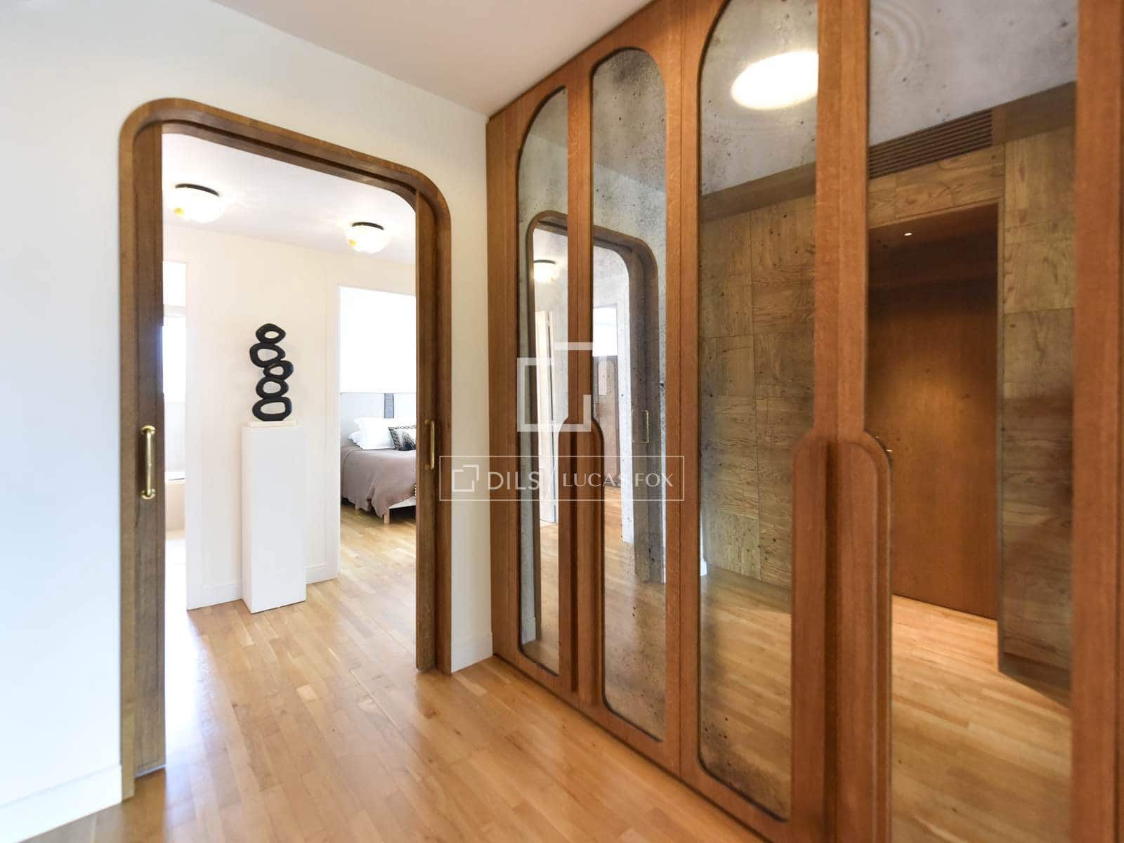 Apartamento de 4 habitaciones en Barcelona ciudad en venta con garaje - 1.990.000 € (Ref: 9699678)