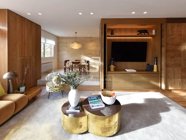 Apartamento de 4 habitaciones en Barcelona ciudad en venta con garaje - 1.990.000 € (Ref: 9699678)