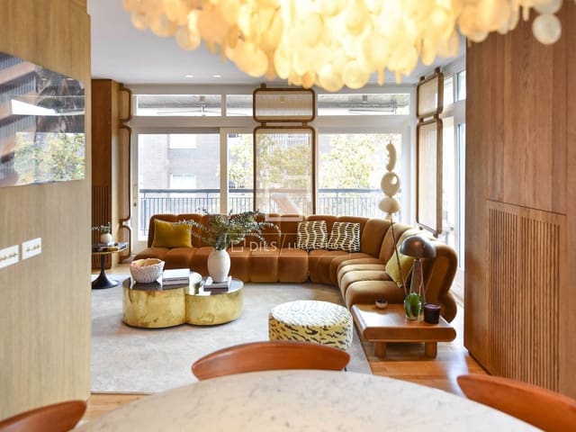 Apartamento de 4 habitaciones en Barcelona ciudad en venta con garaje - 1.990.000 € (Ref: 9699678)